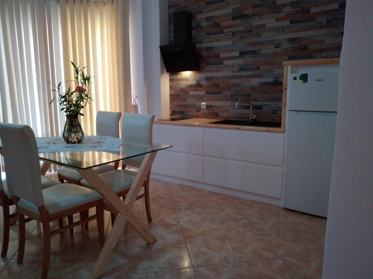Flora Apartments Saranda Extérieur photo
