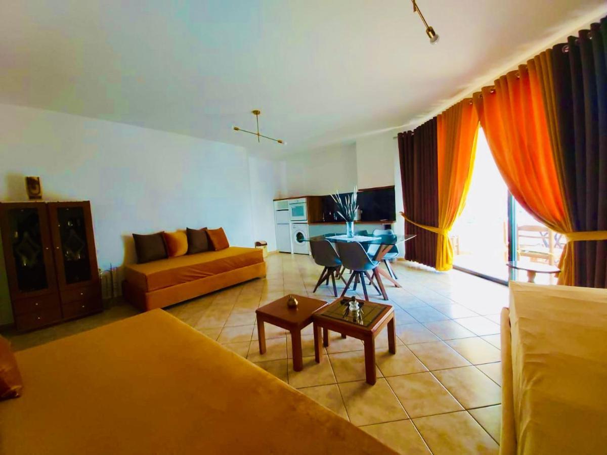 Flora Apartments Saranda Extérieur photo