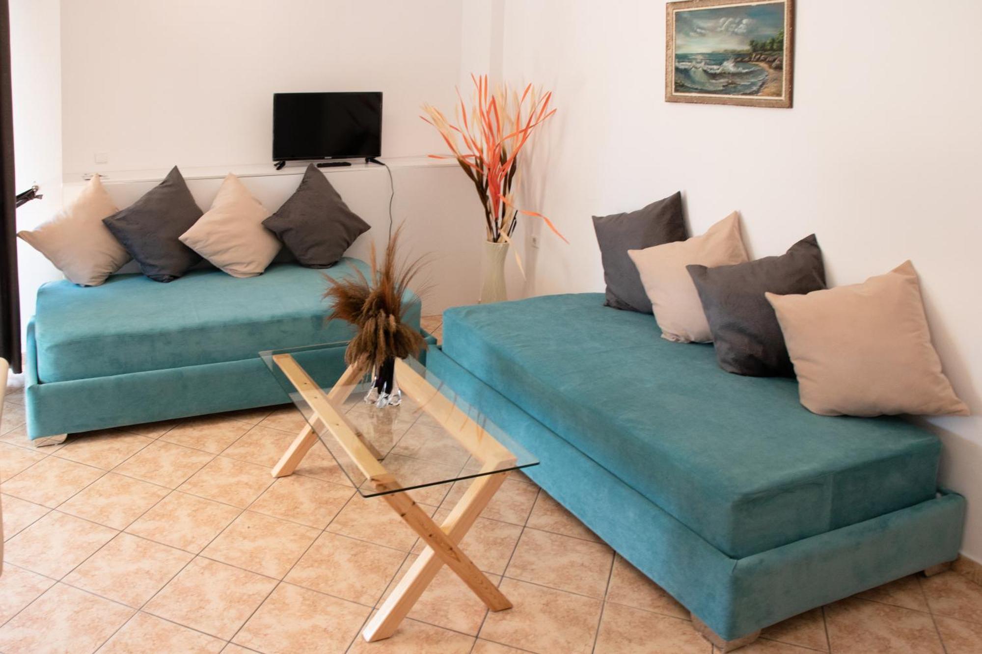 Flora Apartments Saranda Extérieur photo