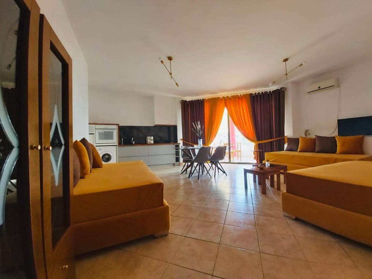 Flora Apartments Saranda Extérieur photo