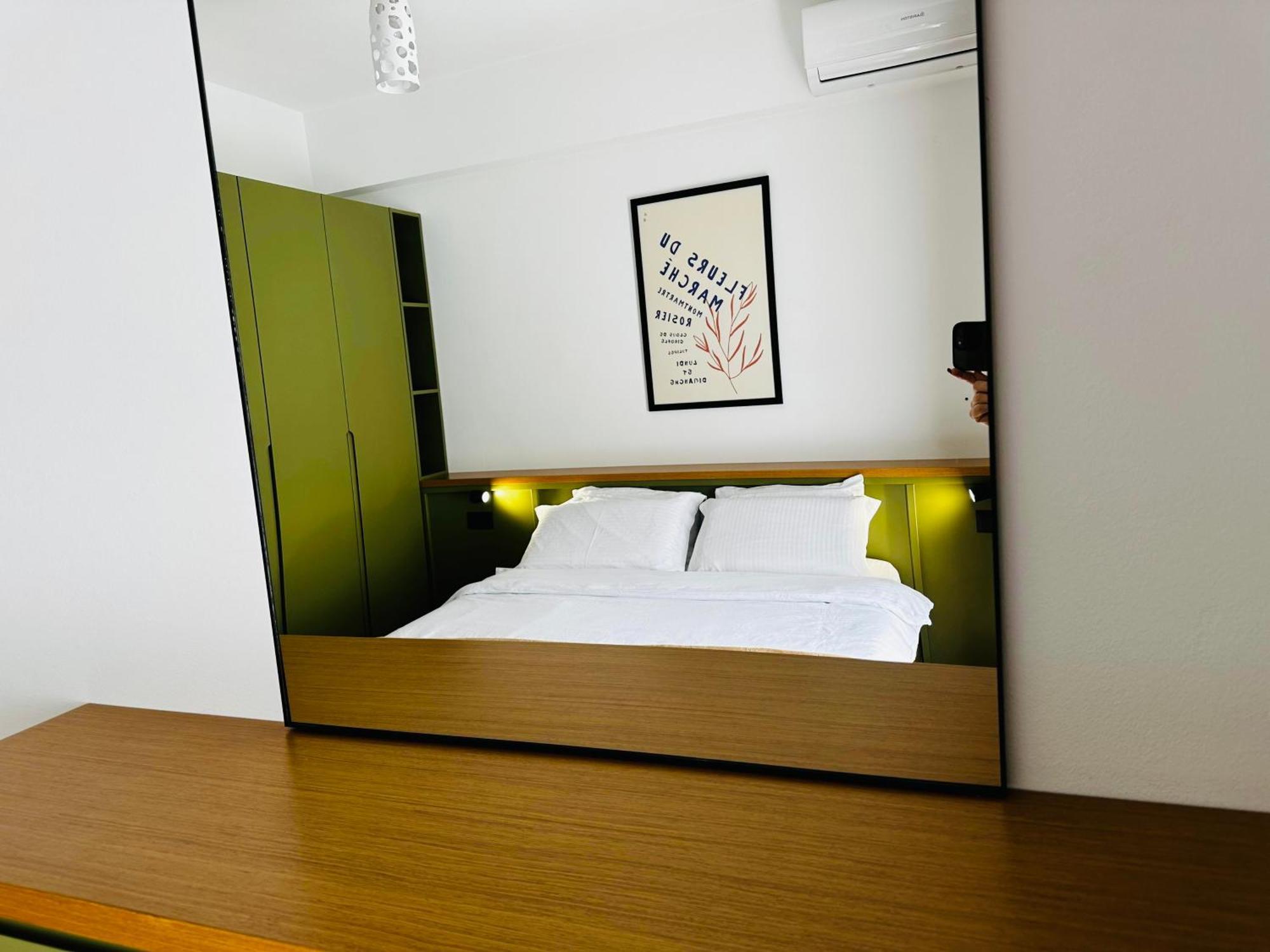 Flora Apartments Saranda Extérieur photo
