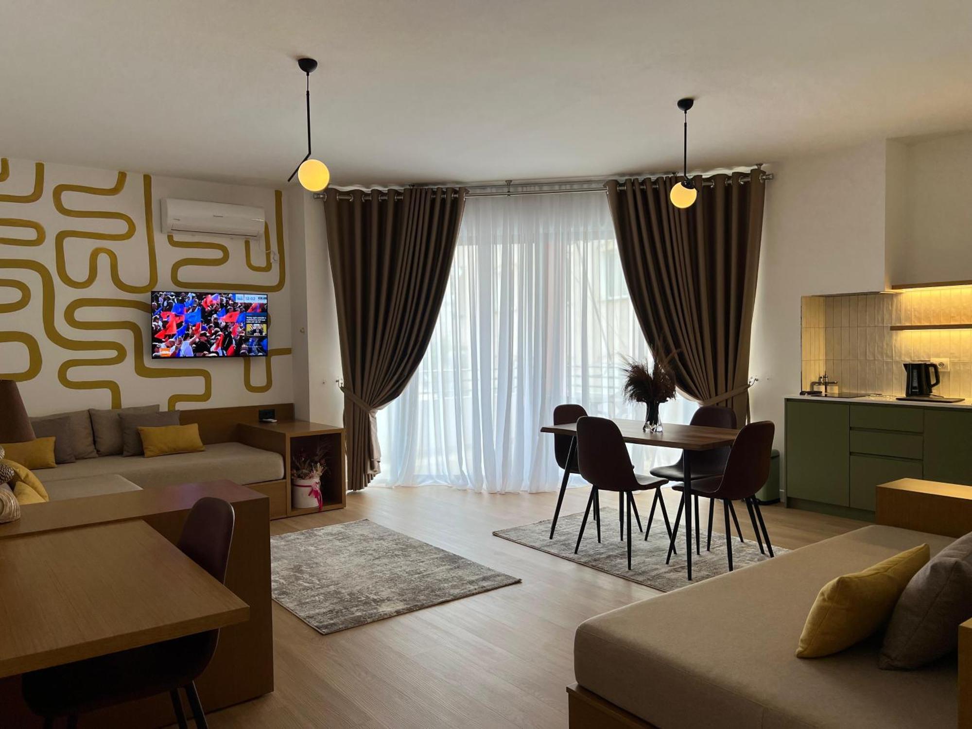 Flora Apartments Saranda Extérieur photo