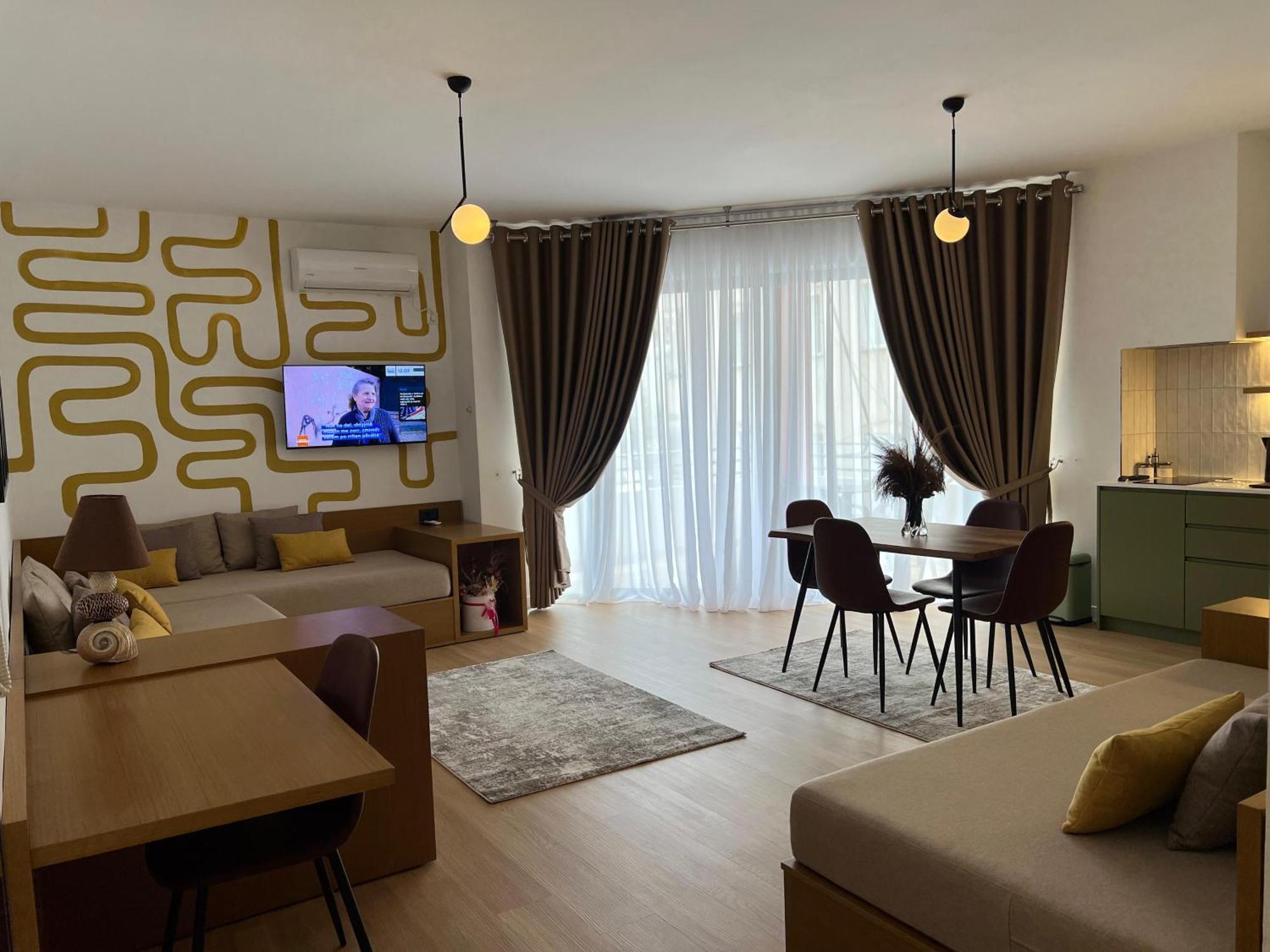 Flora Apartments Saranda Extérieur photo